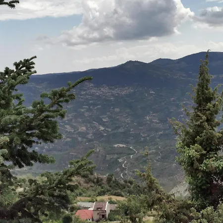 Mountain Stone Villa, Sea & Mountain View At 1150m *