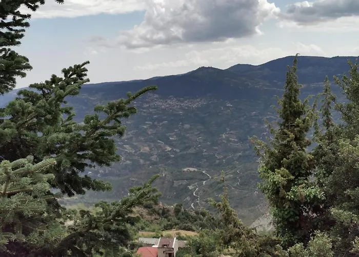 Mountain Stone Villa, Sea & Mountain View At 1150m *