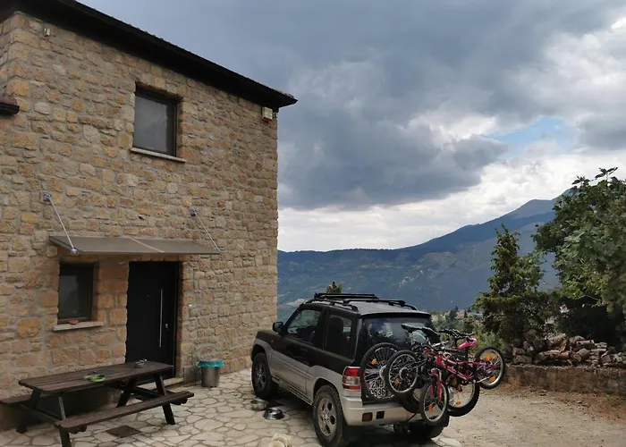 Mountain Stone Villa, Sea & Mountain View At 1150m *