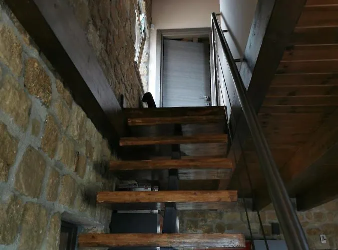 Mountain Stone Villa, Sea & Mountain View At 1150m