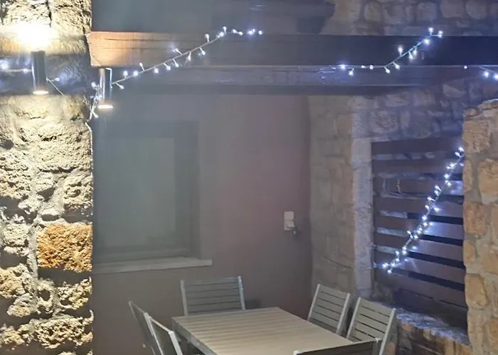 Vila Mountain Stone Villa, Sea & Mountain View At 1150m