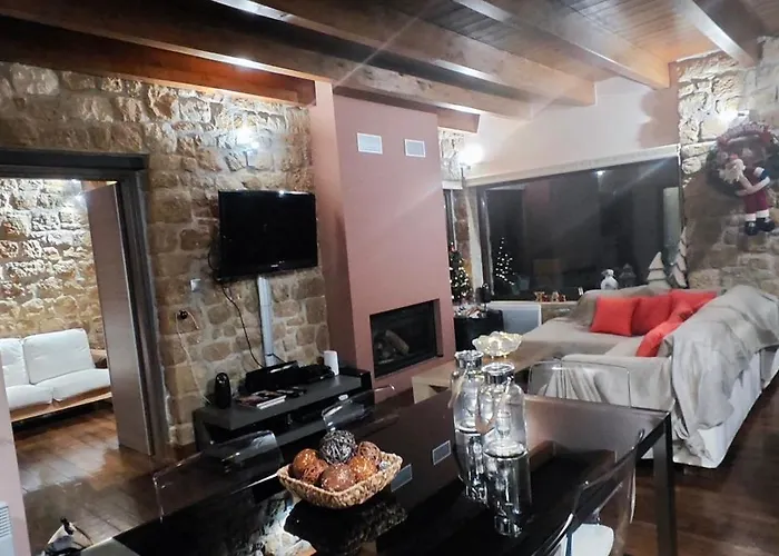 Mountain Stone Villa, Sea & Mountain View At 1150m Vila